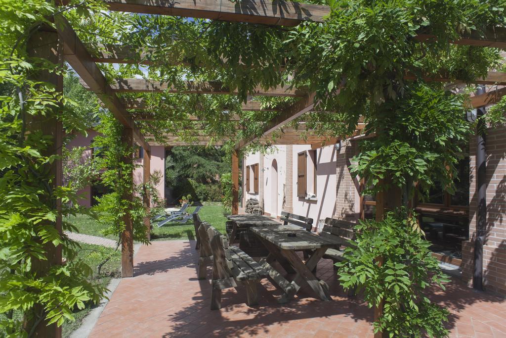 Agriturismo Il Cavicchio Pianoro Kültér fotó